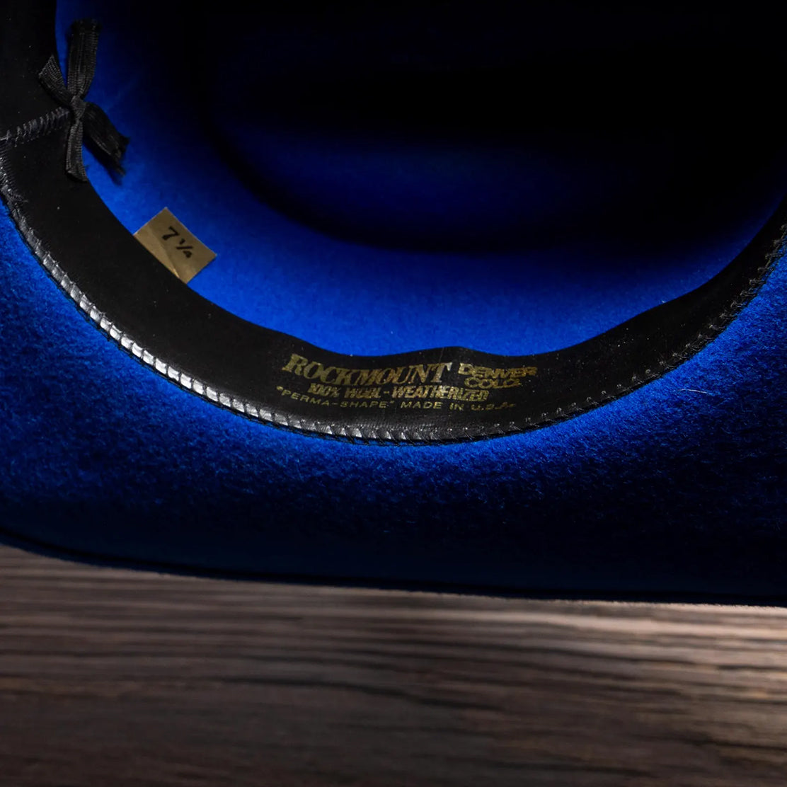 736351_3 736351_3