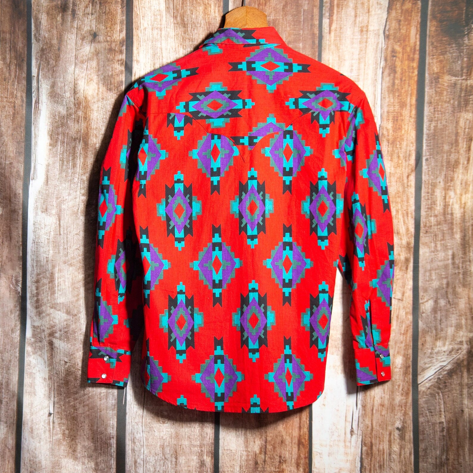 Rockmount Ranch Wear Western/ Aztec Shirt Size M (12)