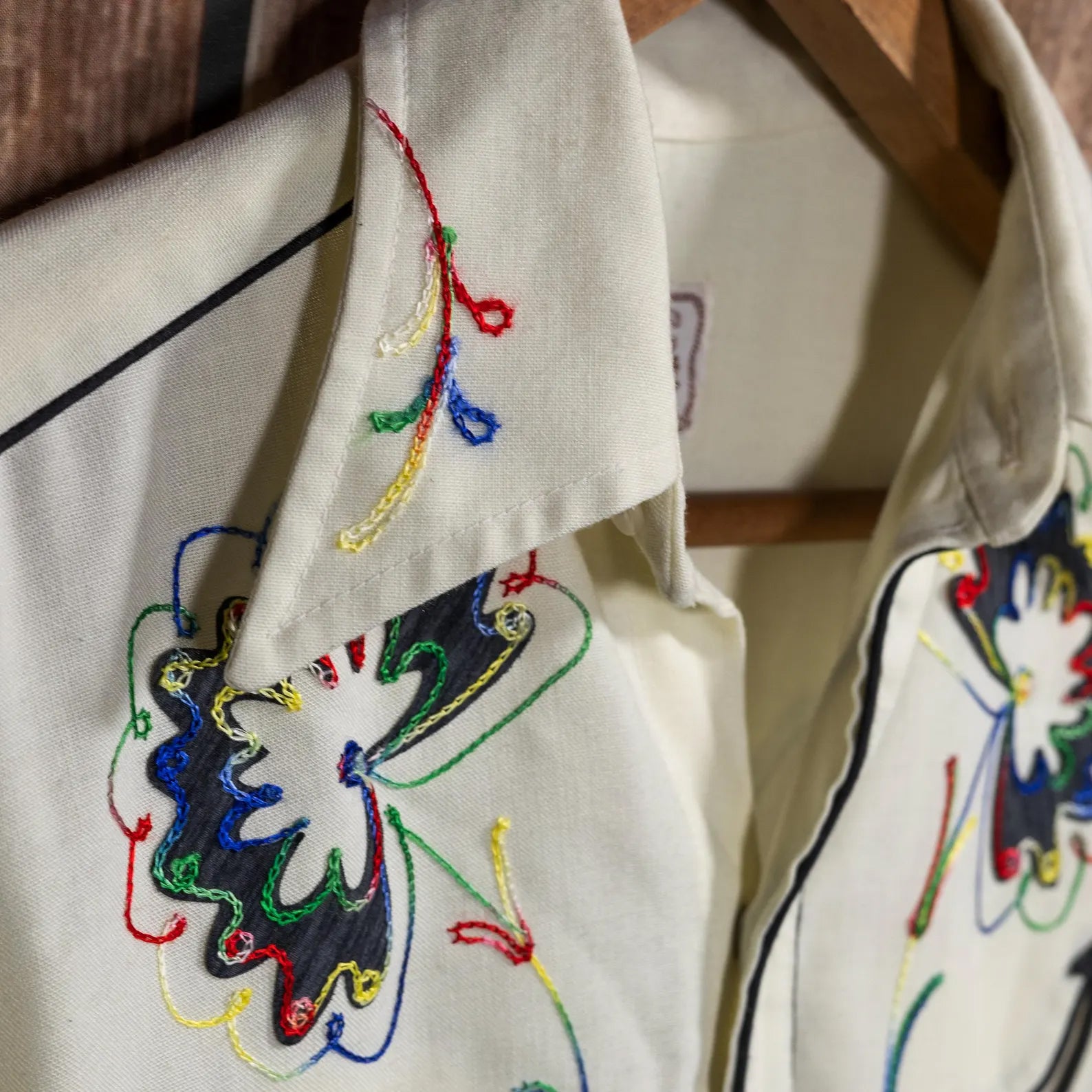 1950s Vitage H bar C California Ranchwear Cream Embroidered Western Shirt