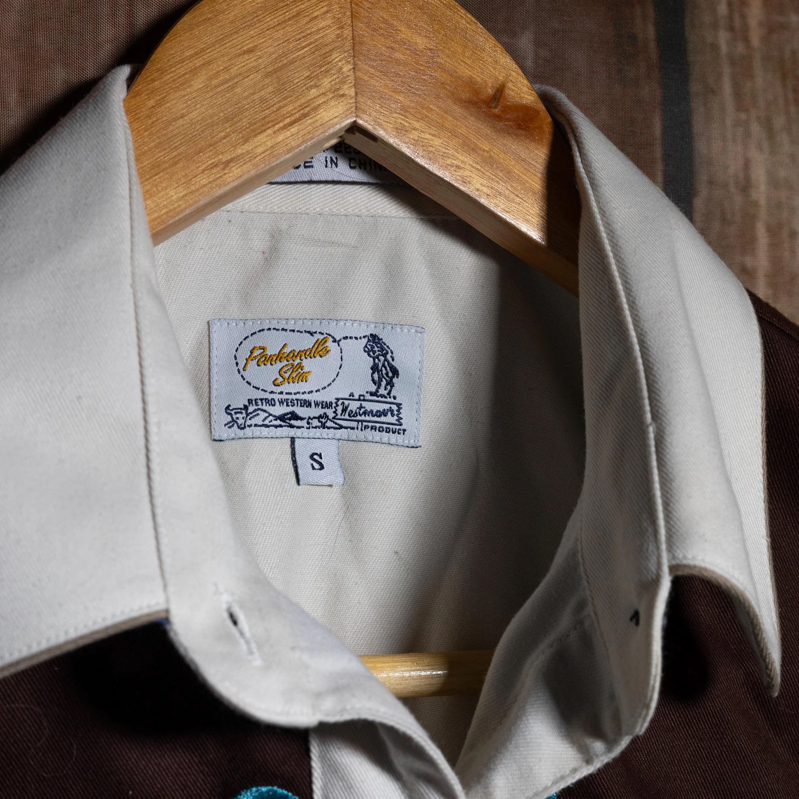 Thick Embroidered Western Shirt S